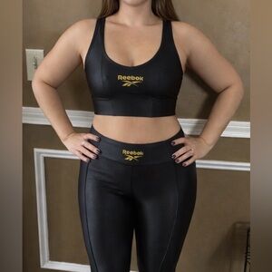 Wonder Woman Reebok woman’s two piece workout set